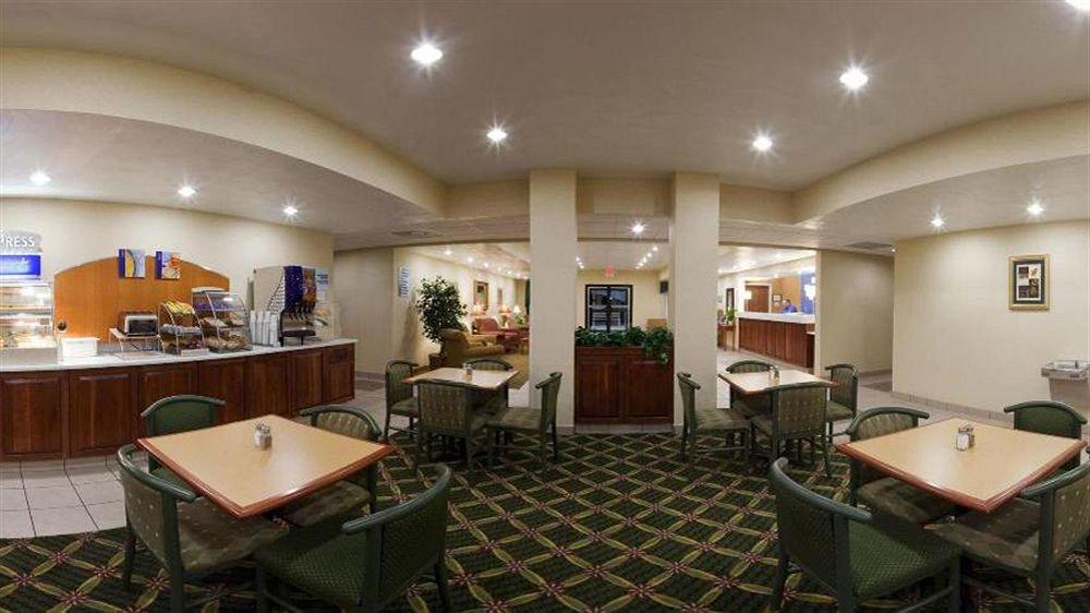 Holiday Inn Express Hotel & Suites Elkins By Ihg Eksteriør bilde